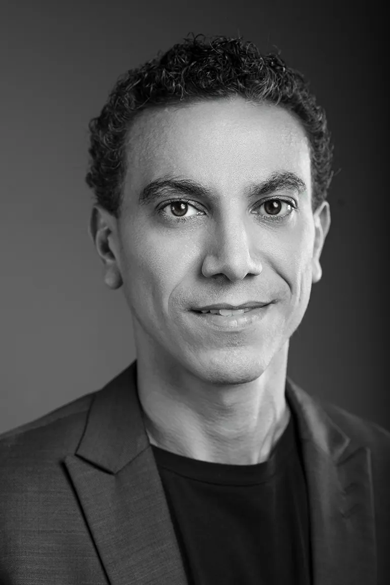 Dr. Jedrean Gonçalves preto e branco